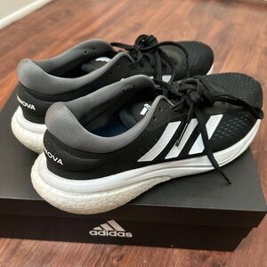 Supernova Adidas 10.5 Men’s